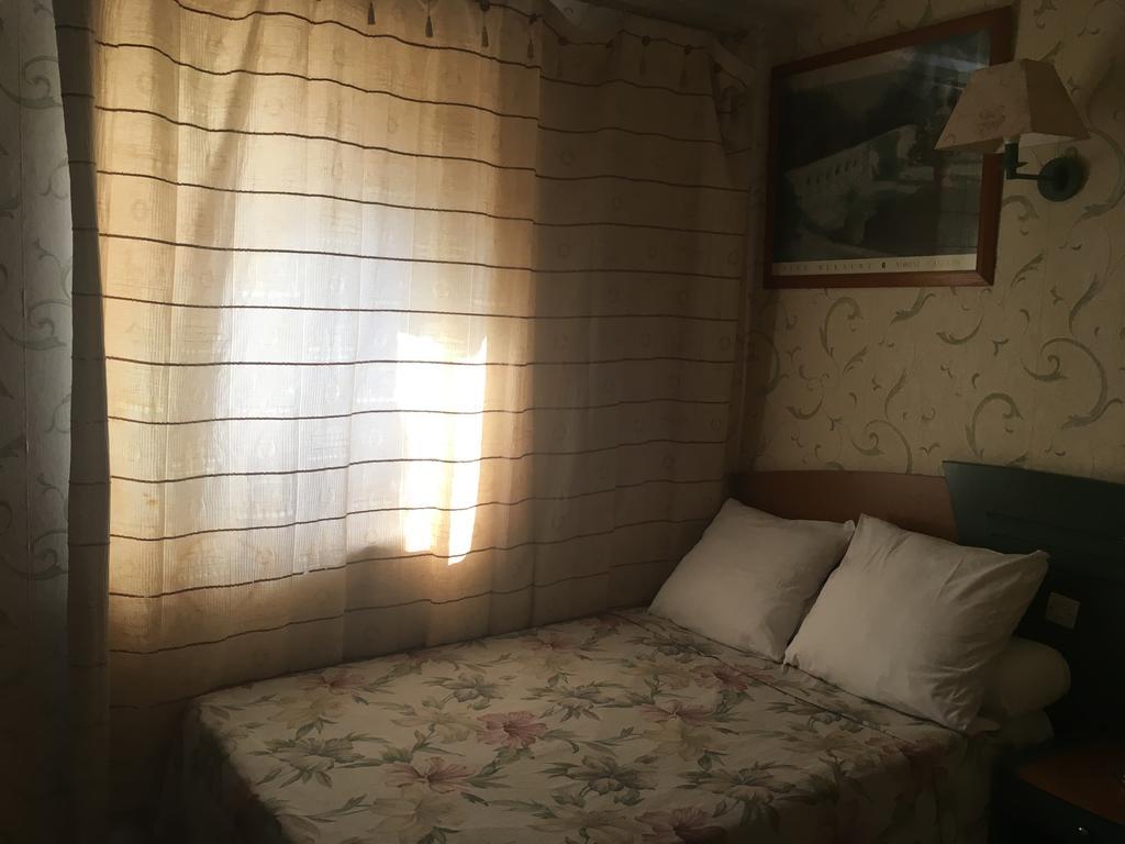 מרסיי Hotel Relax מראה חיצוני תמונה